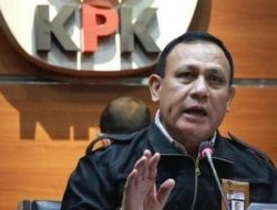 KPK Tangkap Tangan Bupati Kuansing