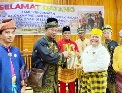 Sembari Pulang Kampung, YM Raja Sayid Sahidi dari Kerajaan Perak Malaysia Kunjungi Diradja Air Tiris Melayu Kampar