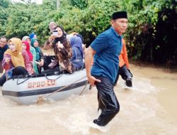 Tanggap Siaga Bencana Banjir, Dinsos Lampura Terus Distribusikan Makanan Siap Santap