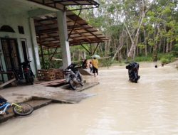 Sungai Kokuk Meluap, Desa Ketaping Jaya dan Pulau Panjang Hulu Terendam Banjir